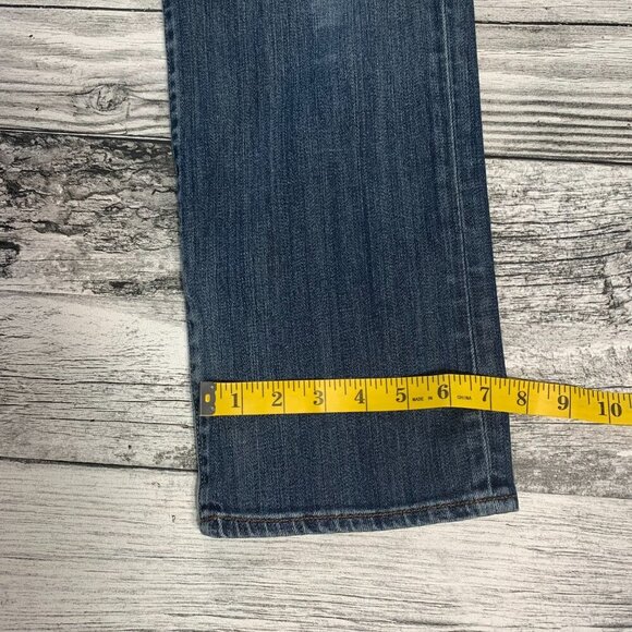 Lucky Brand Straight Leg Distressed Blue Denim Jeans - Picture 12 of 13